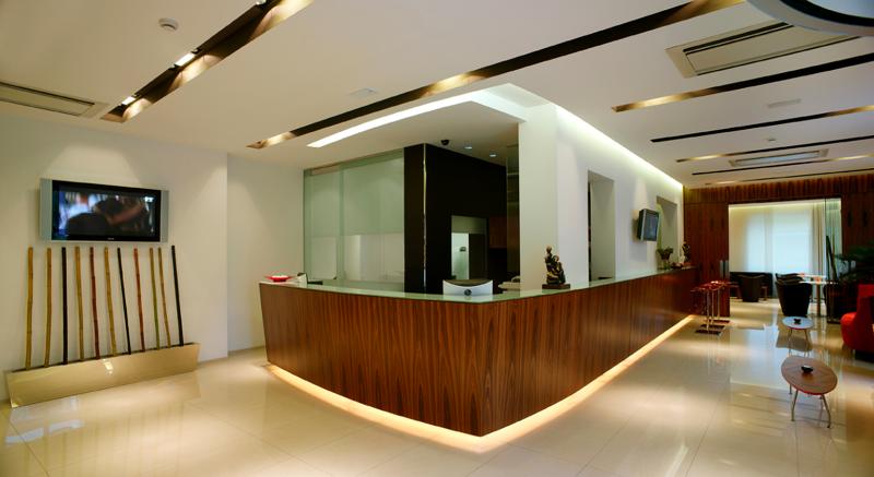 Card International - Lobi