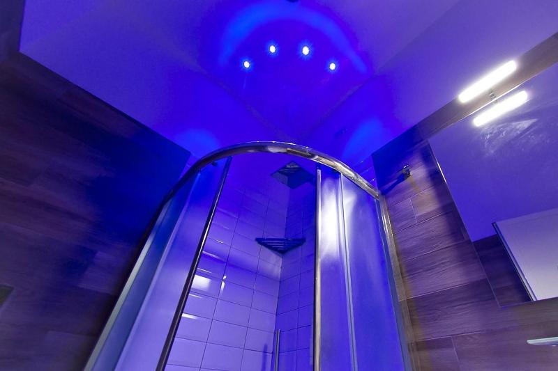 Youth Station Hostel - Aktivite