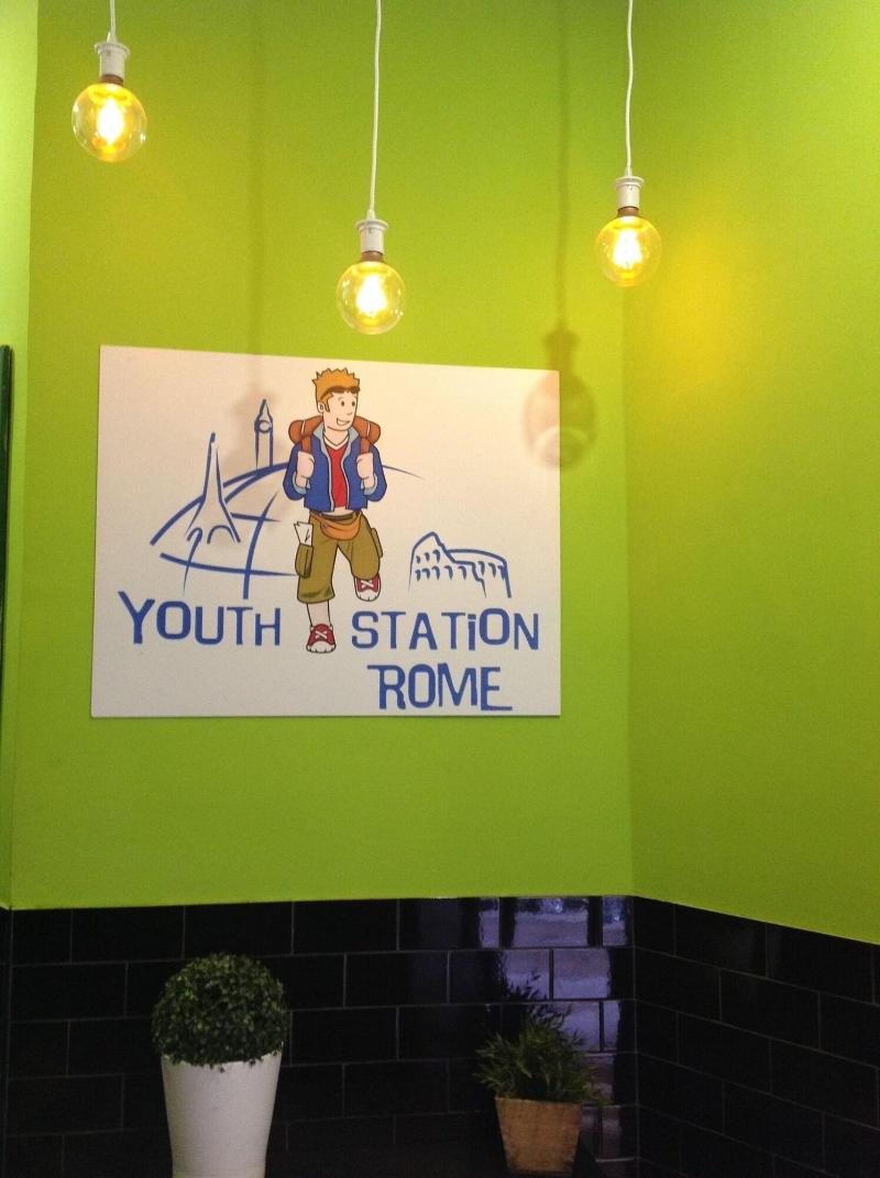 Youth Station Hostel - Genel
