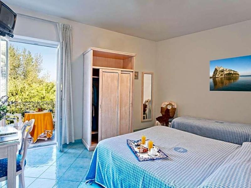 Hotel Cleopatra - Genel