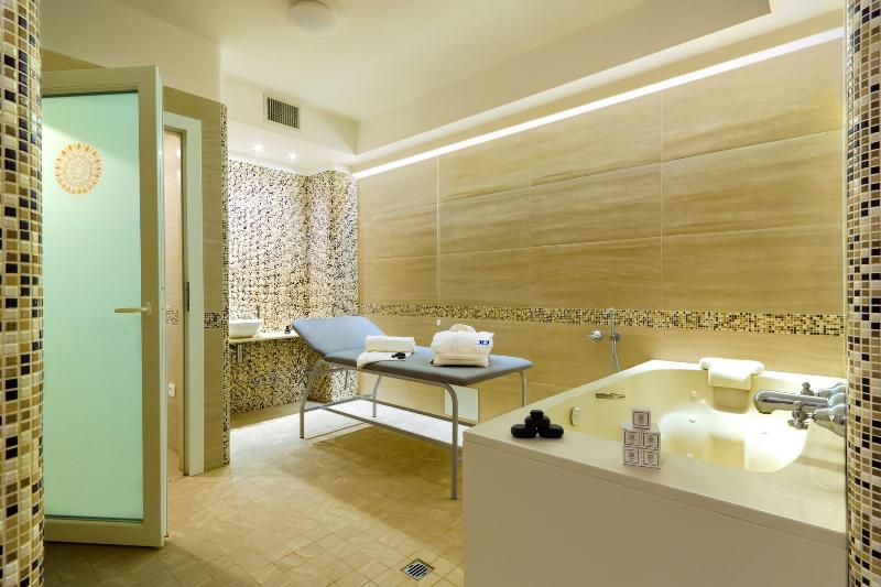 Terme Floridiana - Aktivite