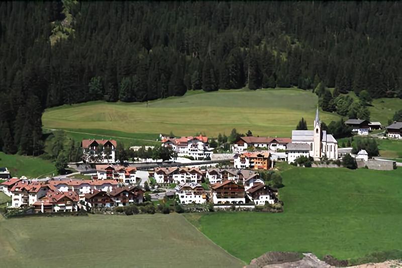 Turmhotel Gschwendt - Genel