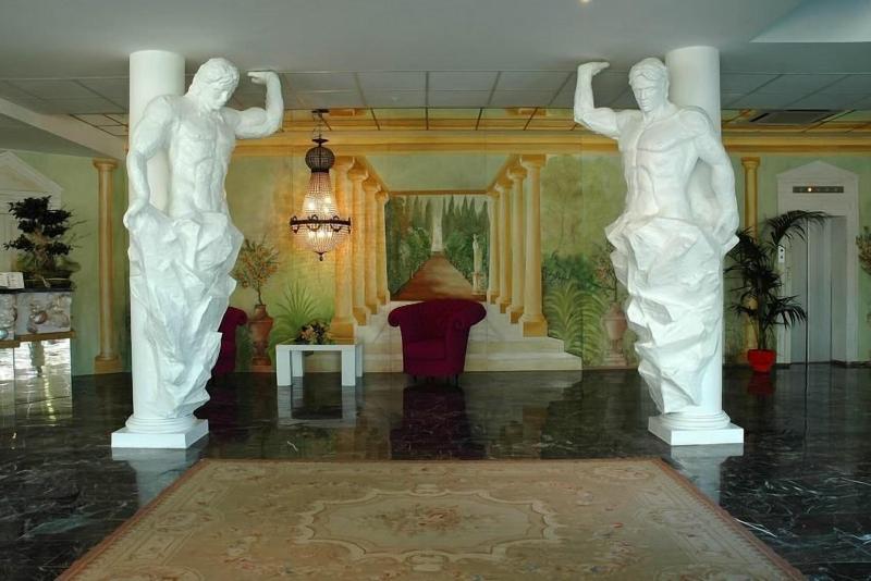 Domizia Palace Hotel - Lobi