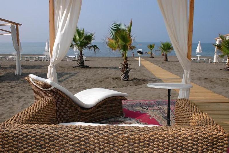 Domizia Palace Hotel - Plaj