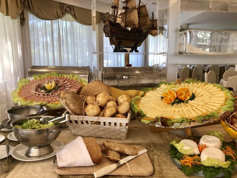 Domizia Palace Hotel - Restoran