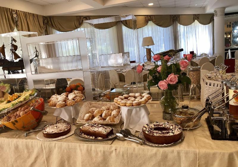 Domizia Palace Hotel - Restoran