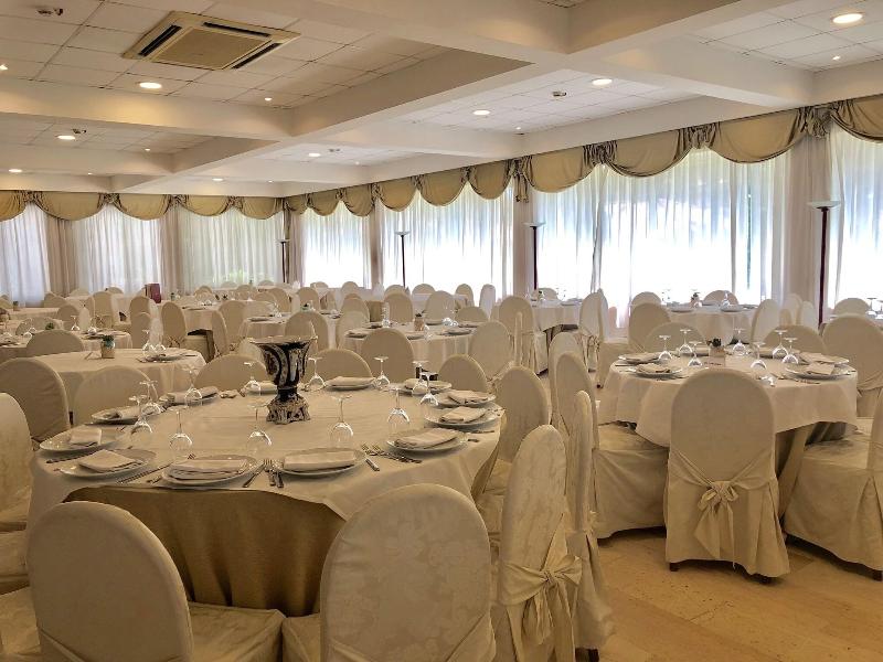Domizia Palace Hotel - Restoran