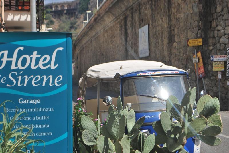 Le Sirene - Genel