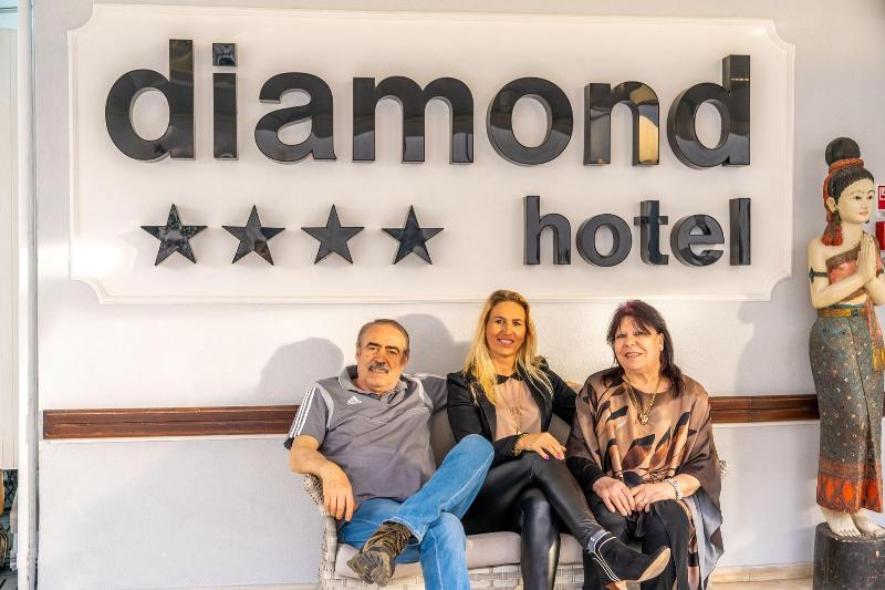 Diamond - Genel