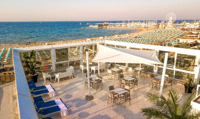 Hotel Baia Imperiale & Spa - Teras