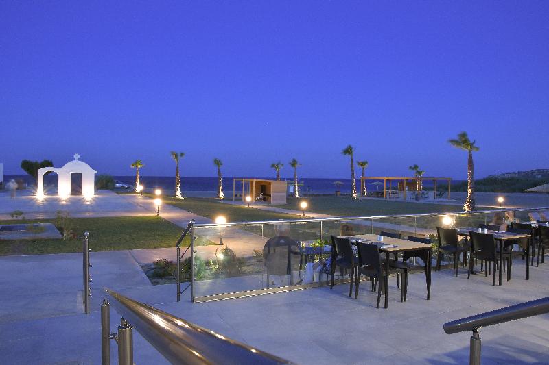 Evita Bay - Genel