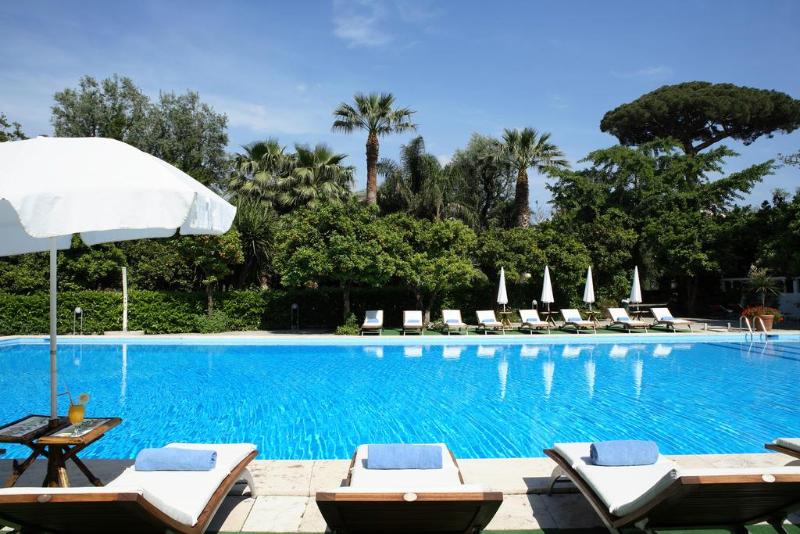 Grand Hotel Cocumella - Havuz