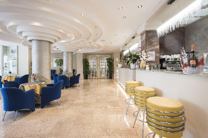 Hotel Losanna - Lobi