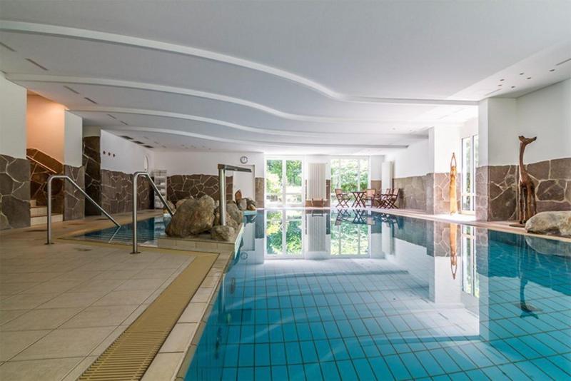 Waldhotel Bad Sulzburg - Havuz