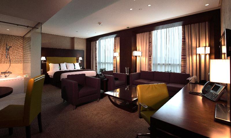 Holiday Inn Riyadh - Meydan - Oda