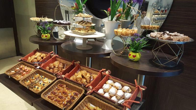 Holiday Inn Riyadh - Meydan - Restoran