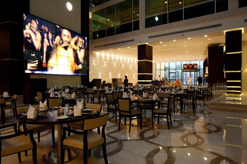 Holiday Inn Riyadh - Meydan - Restoran