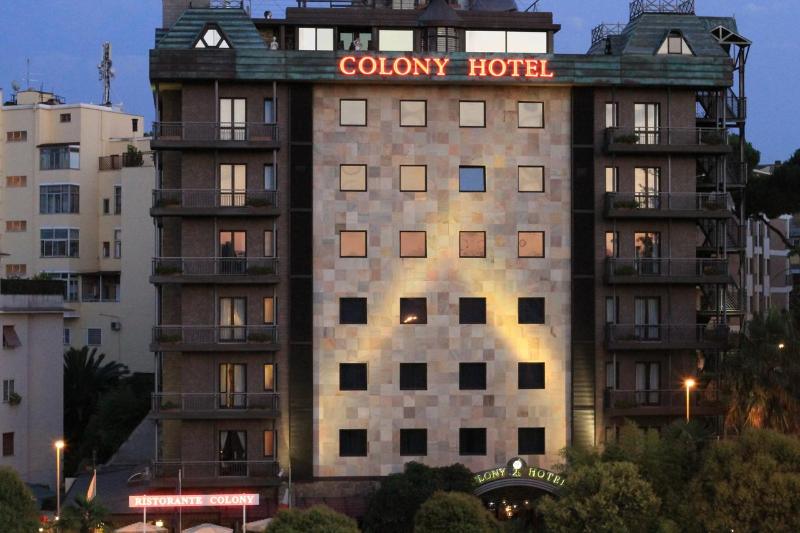 Hotel Colony - Genel