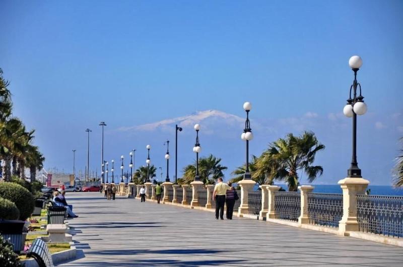 Lungomare - Genel