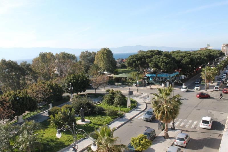 Lungomare - Genel