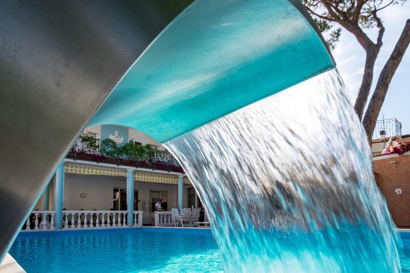 Villa dei Fiori - Havuz