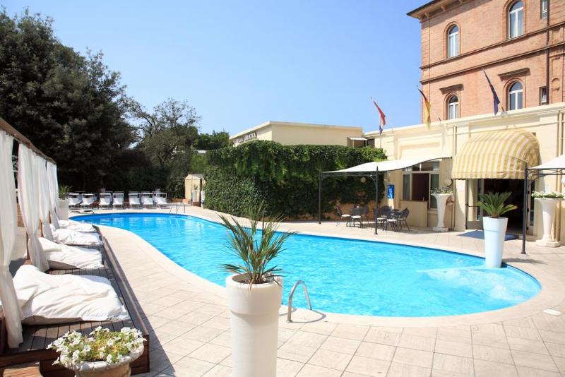 Villa Adriatica Ambienthotels - Havuz