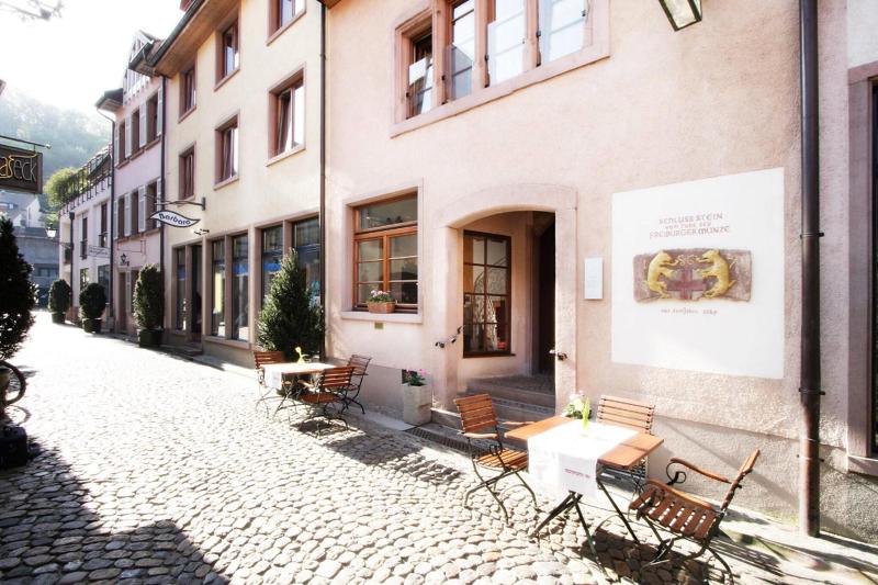Schwarzwälder Hof - Genel