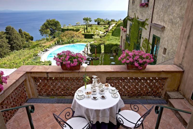 Hotel Villa Cimbrone - Oda