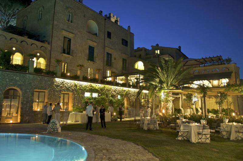 Hotel Villa Cimbrone - Havuz