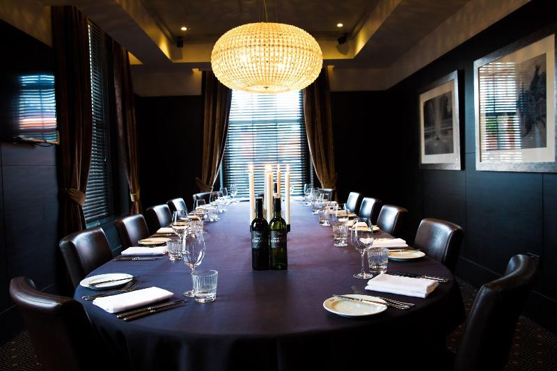 Malmaison Reading - Toplantı