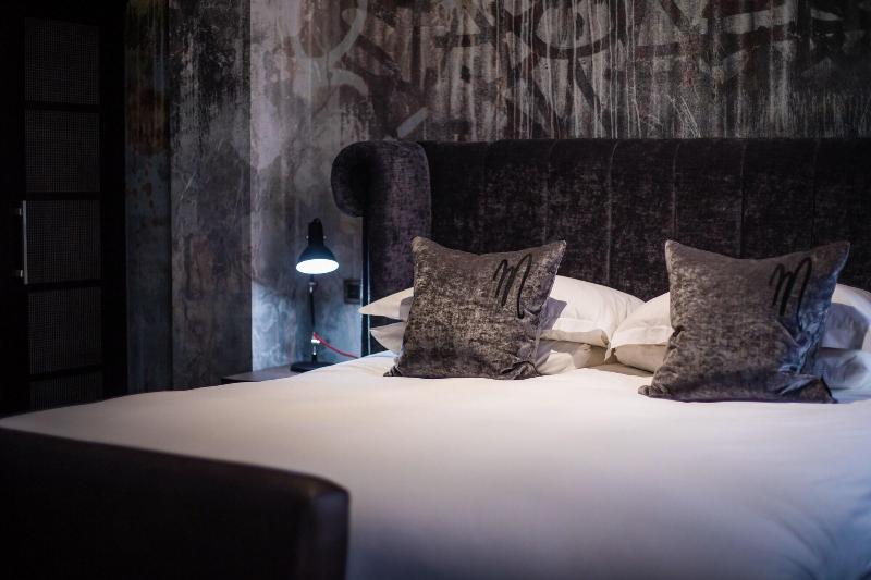 Malmaison Reading - Oda