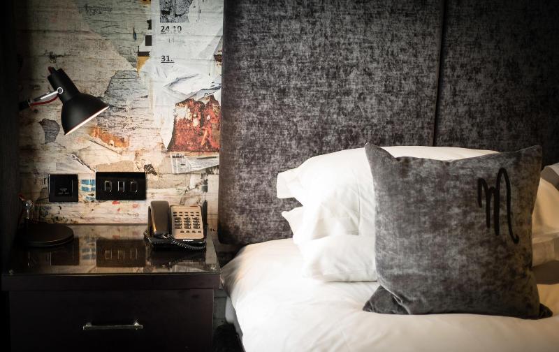 Malmaison Reading - Oda