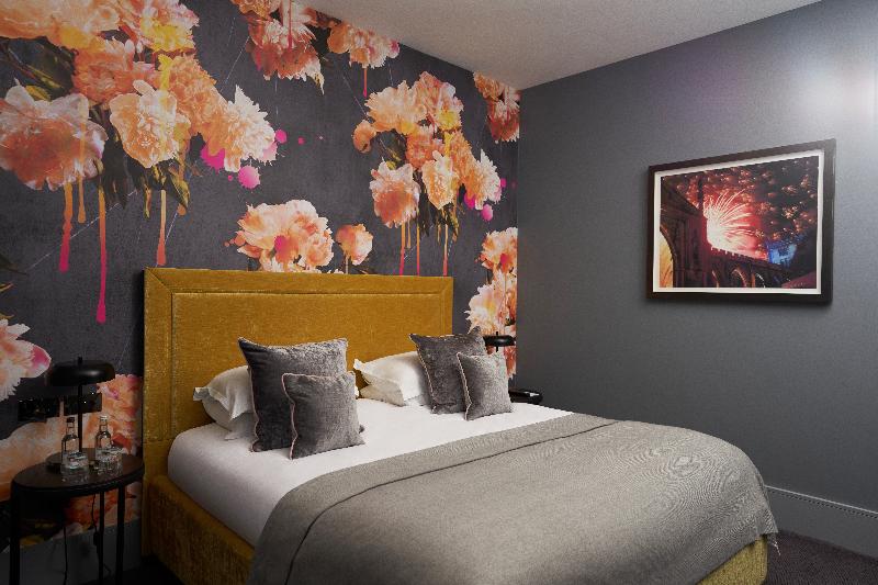 Malmaison Reading - Oda