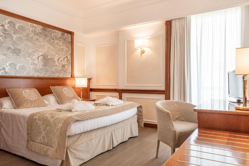 Grand Hotel Terme - Oda