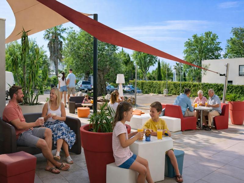 Kyriad Perpignan Sud - Bar