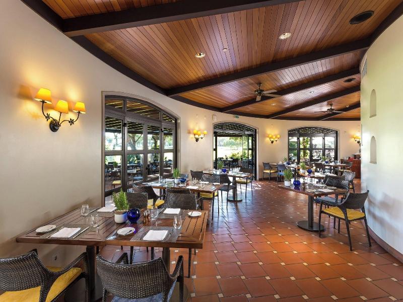 Pine Cliffs Residence - Restoran