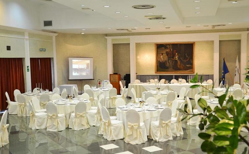 Forum Palace Hotel - Restoran