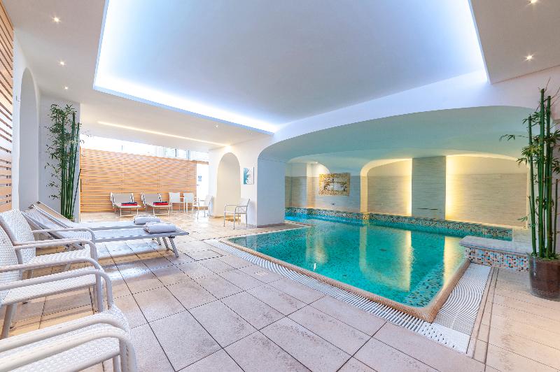 Terme Gran Paradiso Hotel - Havuz