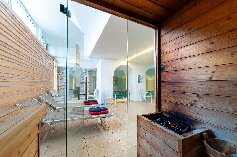 Terme Gran Paradiso Hotel - Havuz