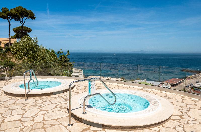 Terme Gran Paradiso Hotel - Havuz