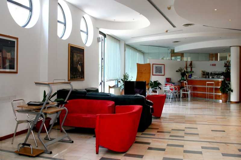 Alfredo Hotel - Lobi