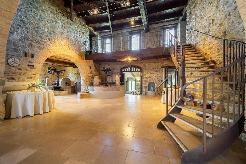 Tenuta Ciminata Greco - Lobi