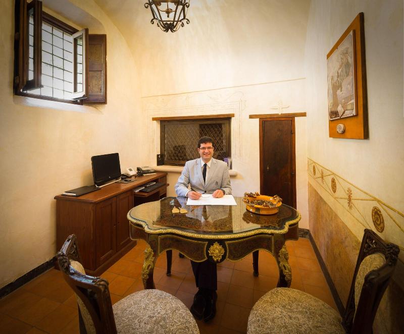 Monastero Santa Rosa Hotel & Spa - Lobi