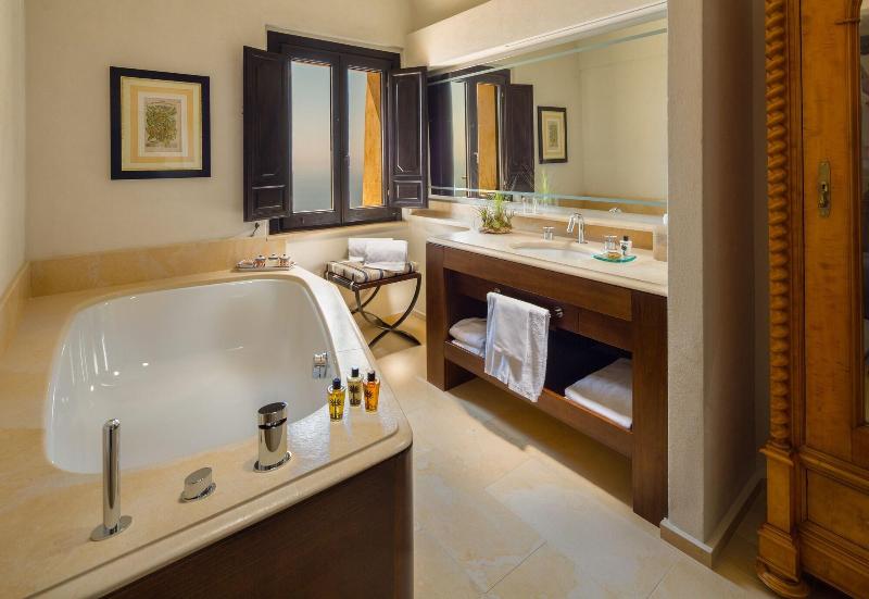 Monastero Santa Rosa Hotel & Spa - Oda