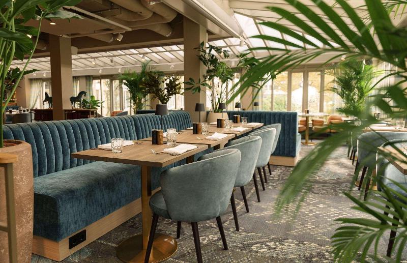 Carlton Oasis - Restoran
