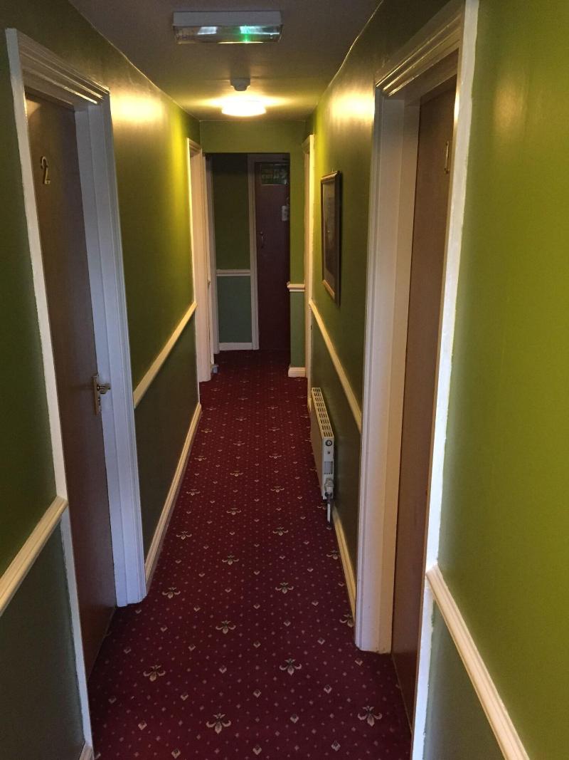Crescent Hotel - Lobi