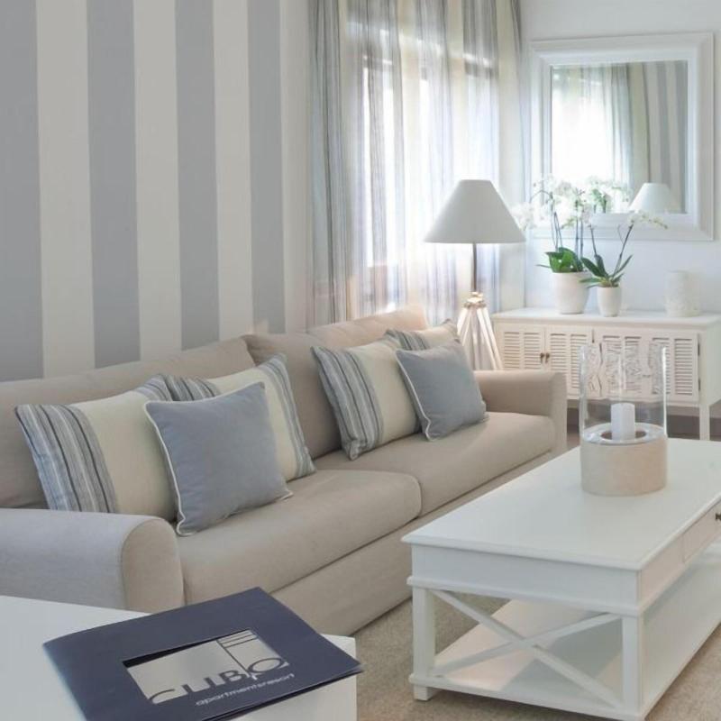 Cubo Apartments - Oda