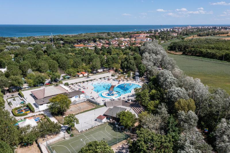 Club del Sole Adriano Family Collection - Genel