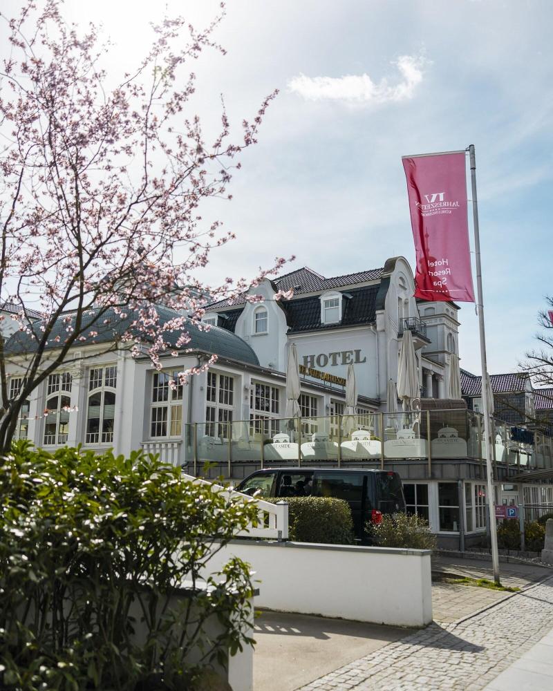 Vier Jahreszeiten Kühlungsborn - Hotel - Genel