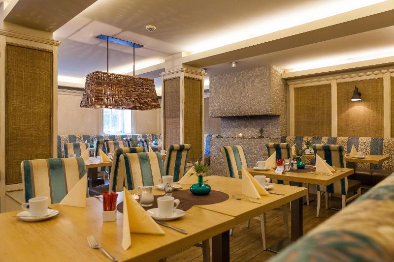 Vier Jahreszeiten Kühlungsborn - Hotel - Restoran